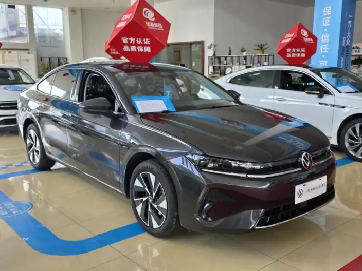 Volkswagen Sagitar 2026 Model L 300TSI DSG Elite Model – фото 3