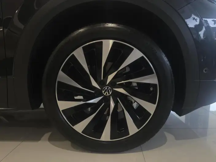 Talagon 2026 Model 450TSI 4WD Supreme Edition 6 seat – фото 10