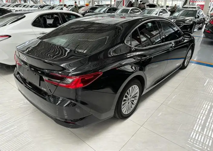 Toyota Camry 2026 Model Hybrid 2.0HGVP Deluxe Edition – фото 6