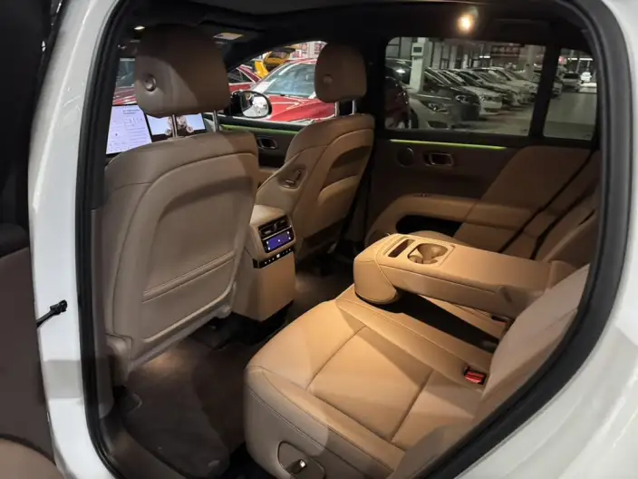 Li Auto i6 2025 Model 2WD Standard Edition – фото 9