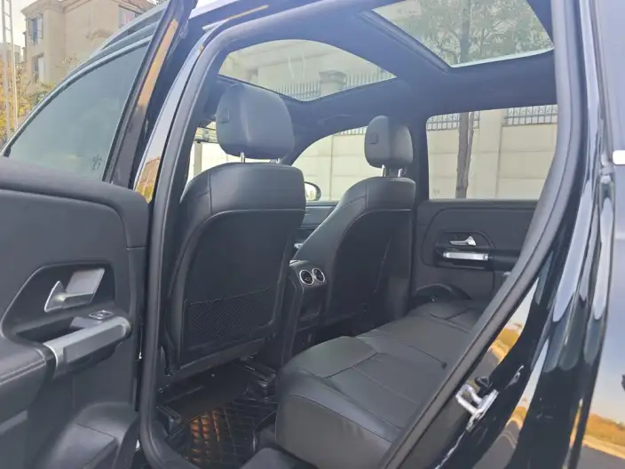Mercedes-Benz GLB 2022 Model GLB 220 Fashion Model – фото 9