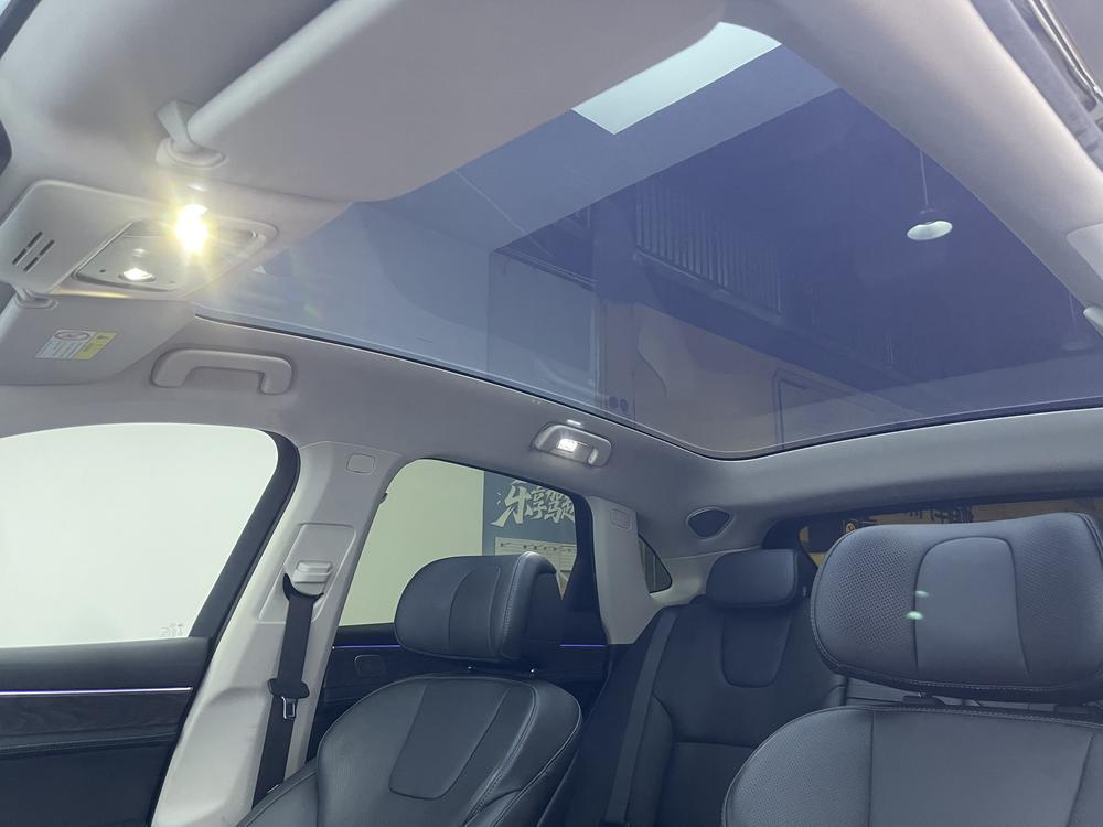 AITO M5 2022 Extended-Range AWD Performance – фото 19
