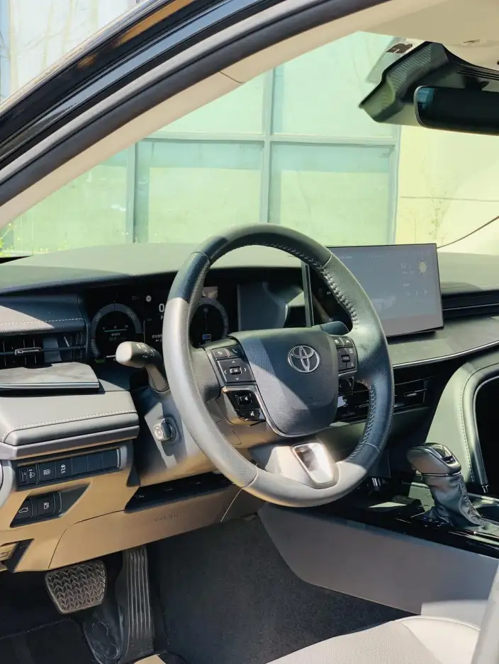 Toyota Camry 2024 Model Hybrid 2.5HG Premium Edition – фото 8