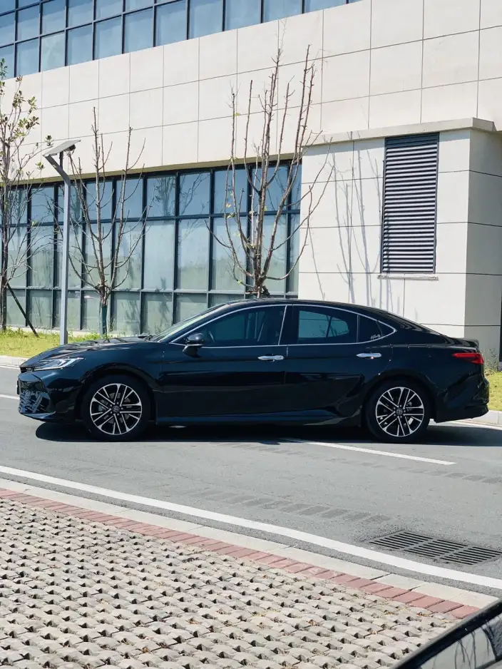 Toyota Camry 2024 Model Hybrid 2.5HG Premium Edition – фото 10
