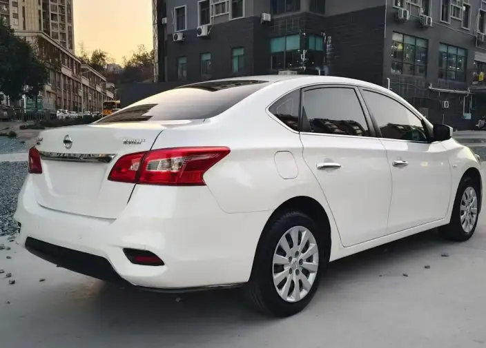 Nissan Sylphy 2021 Model Classic 1.6 XL CVT Deluxe Edition – фото 6