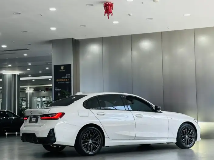 BMW 3 Series 2023 Model 325Li M Sports Night Set – фото 6