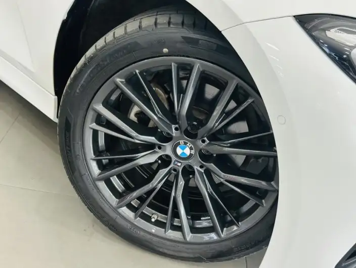 BMW 3 Series 2023 Model 325Li M Sports Night Set – фото 8
