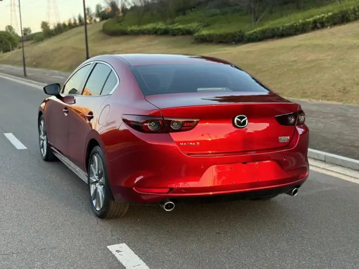 Mazda3 Axela 2022 Model 2.0L Automatic Zhi Ya Edition