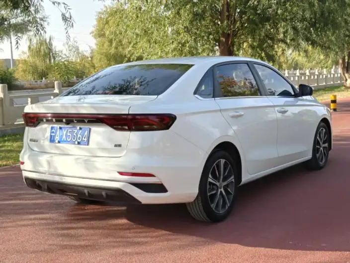 Geely Emgrand 2022 Model No. 4 Gen 1.5L CVT Noble Model – фото 6