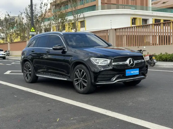 Mercedes-Benz GLC 2022 Model Facelift GLC 300 L 4MATIC Dynamic Model – фото 3