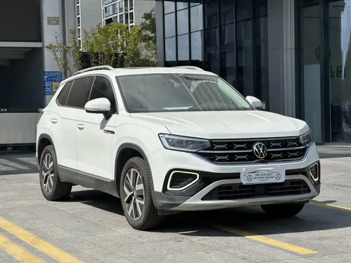 Volkswagen Tayron 2023 Model 300TSI 2WD Luxury Plus Advanced version – фото 3