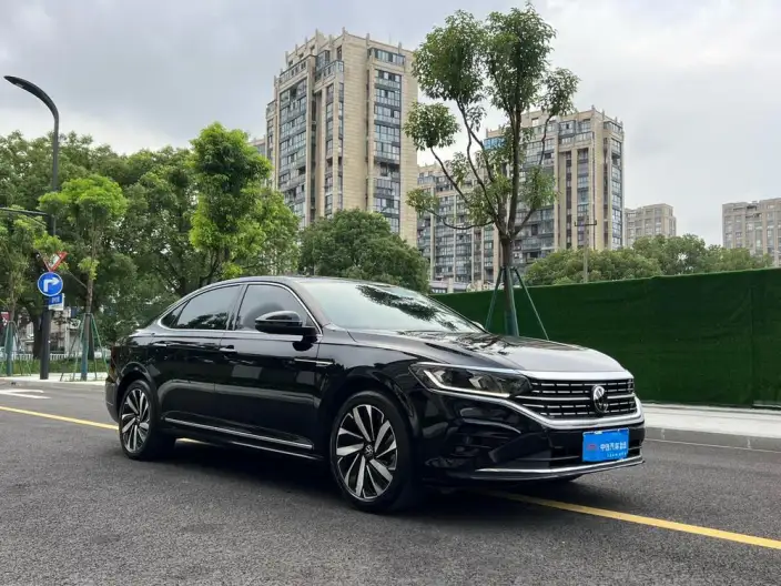 Volkswagen Passat 2023 Model Facelift 330TSI Elite Edition – фото 3