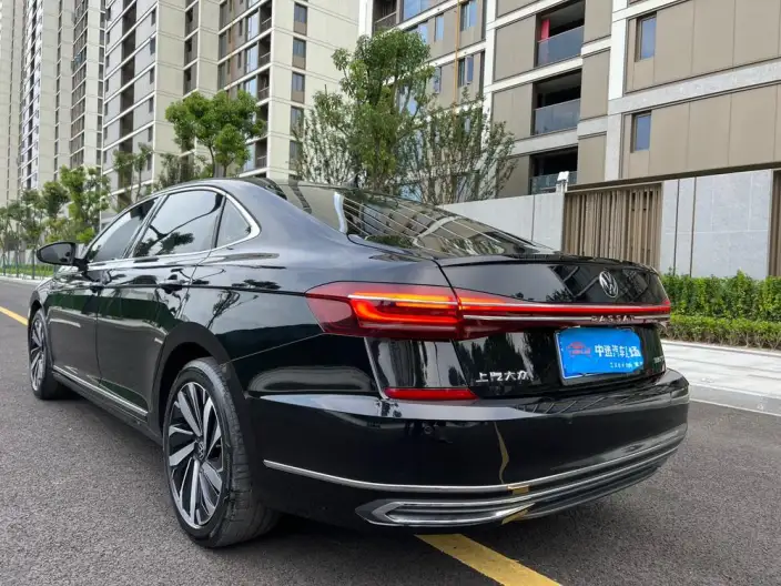 Volkswagen Passat 2023 Model Facelift 330TSI Elite Edition – фото 5