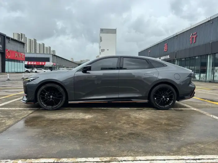 Changan UNI-V 2023 Model 1.5T Sports Edition
