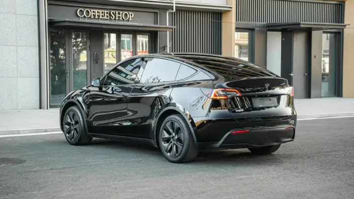 Model Y 2023 Model Rear-wheel drive version – фото 5