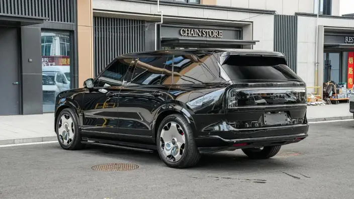 ZEEKR 9X 2025 Model Ultra Edition 70kWh VI seat – фото 5