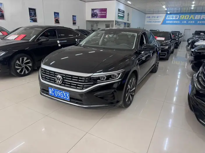 Volkswagen Passat 2024 Model 380TSI Deluxe Edition – фото 1