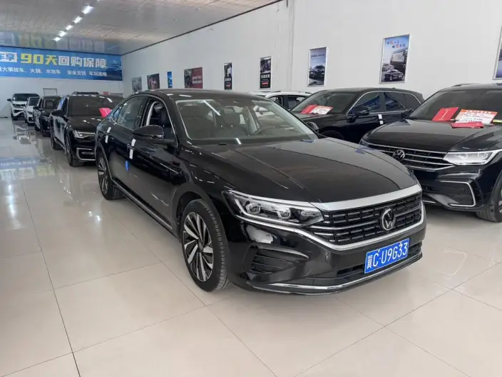 Volkswagen Passat 2024 Model 380TSI Deluxe Edition – фото 3