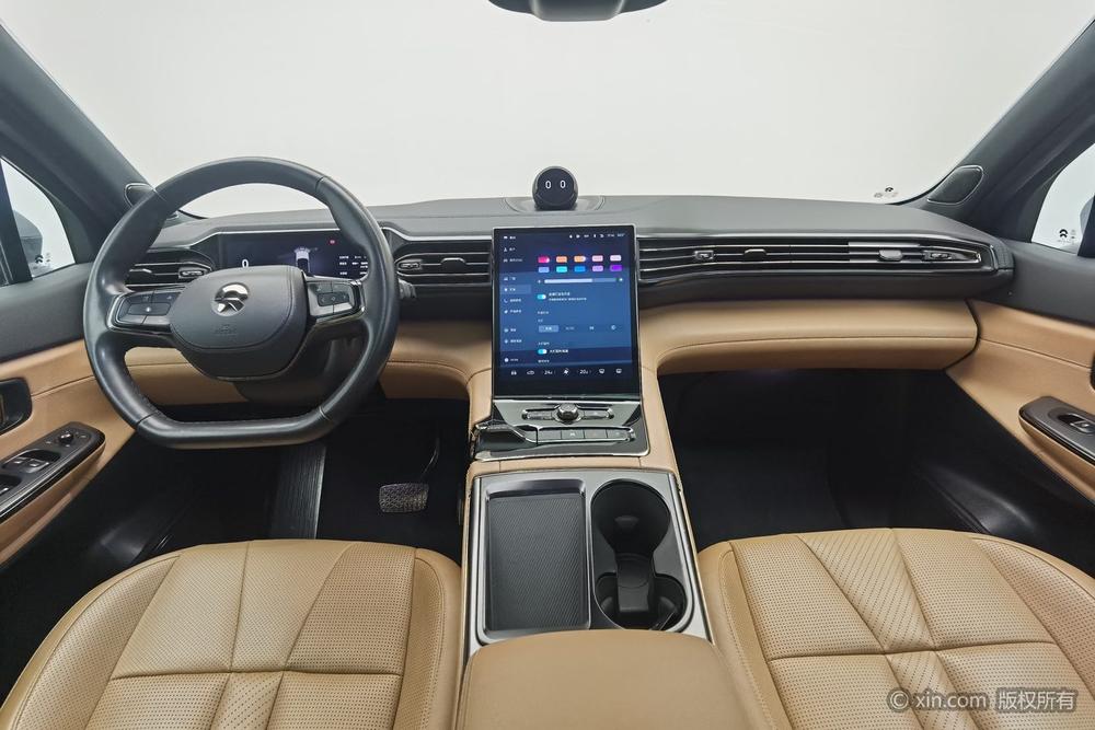 NIO ES8 Модель 2020 года 580KM Base Edition VI seat – фото 12