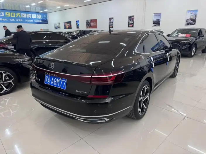 Volkswagen Passat 2023 Model Facelift 330TSI Deluxe Edition – фото 5