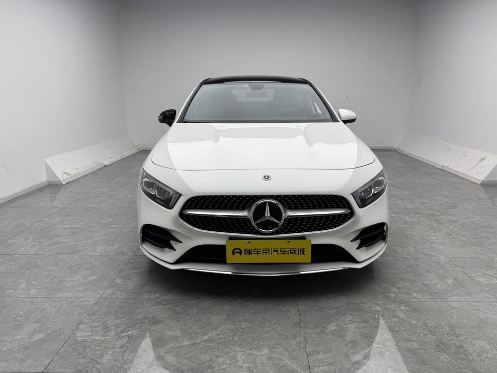 Mercedes-Benz A-class Модель 2022 года комплектация A 200 L Sports sedan Fashion Edition