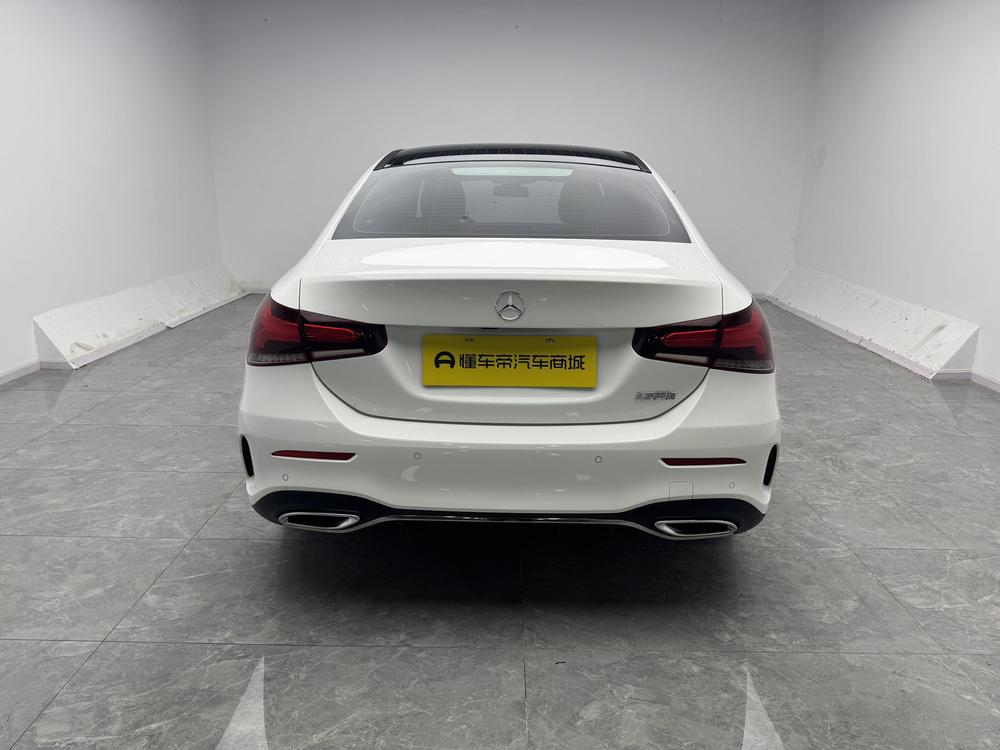 Mercedes-Benz A-class Модель 2022 года комплектация A 200 L Sports sedan Fashion Edition – фото 6