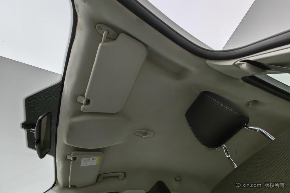 Ford Focus Sedan 2012 1.6L Automatic Comfort – фото 21