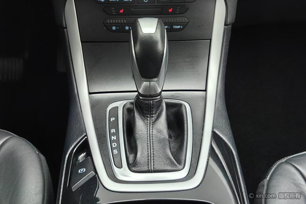 Ford Edge 2016 модификация EcoBoost 245 2WD Sebring тип 7 seat – фото 16