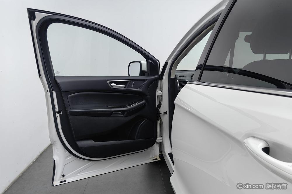 Ford Edge 2016 модификация EcoBoost 245 2WD Sebring тип 7 seat – фото 21