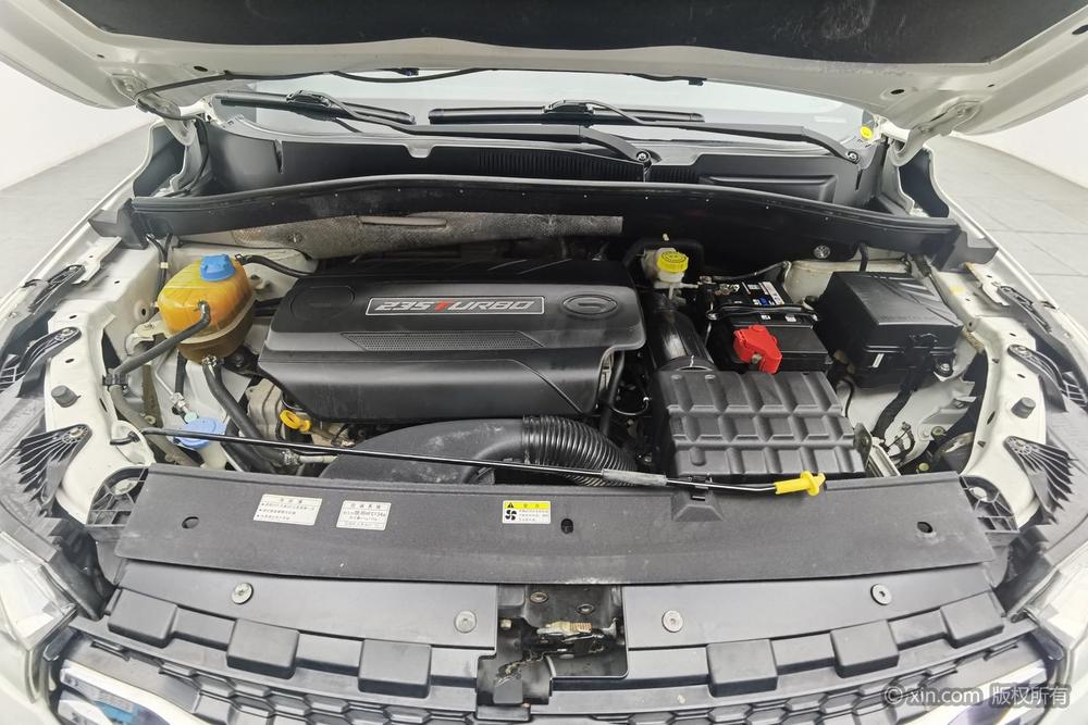 GAC GS4 2017 235T Automatic 2WD Luxury Connected – фото 5
