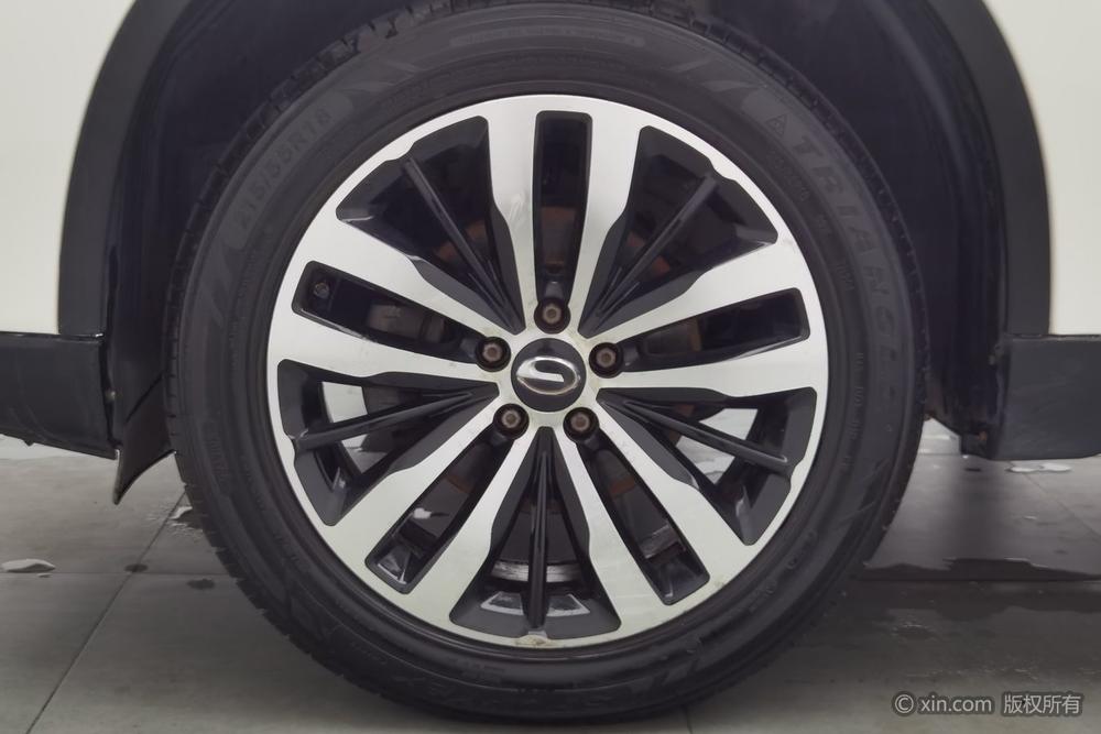 GAC GS4 2017 235T Automatic 2WD Luxury Connected – фото 8