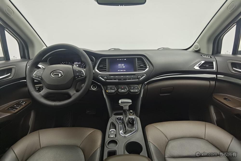 GAC GS4 2017 235T Automatic 2WD Luxury Connected – фото 12