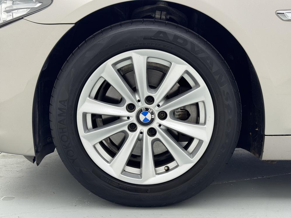 BMW 5 Series импорт 2015 модификация 520i Elegance – фото 9