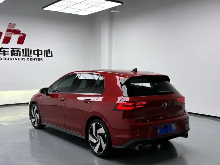 Volkswagen Golf GTI 2021 Model 380TSI DSG GTI