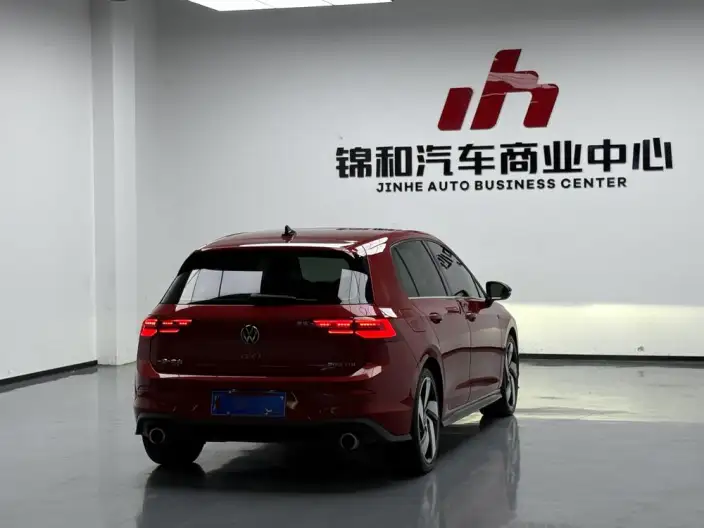 Volkswagen Golf GTI 2021 Model 380TSI DSG GTI – фото 6