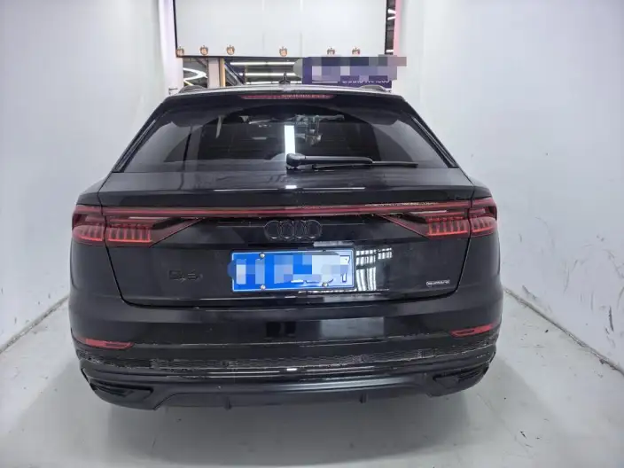 Audi Q8 2022 Model 55 TFSI Exclusive Dynamic Model