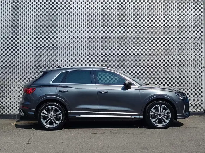AUDI Q3 2024 Model 40 TFSI Fashion Dynamic Model – фото 5