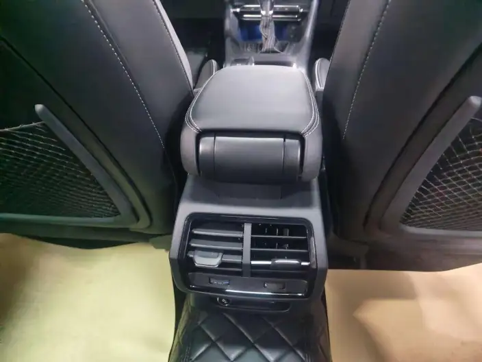 AUDI Q3 2024 Model 35 TFSI Fashion Dynamic Model – фото 6