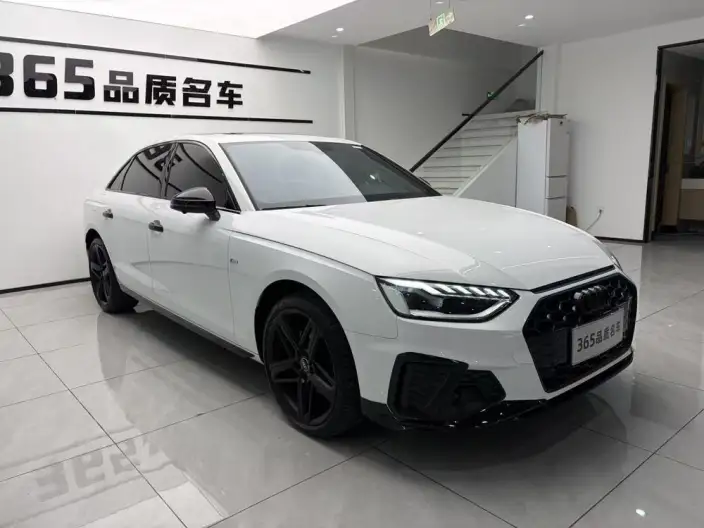 Audi A4 L 2024 Model 40 TFSI Luxury Dynamic Model