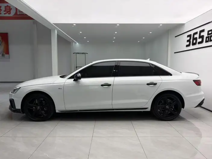 Audi A4 L 2024 Model 40 TFSI Luxury Dynamic Model