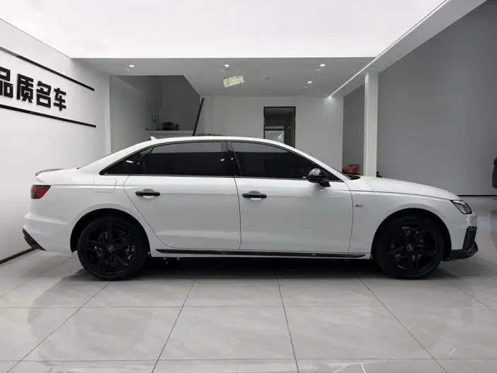 Audi A4 L 2024 Model 40 TFSI Luxury Dynamic Model – фото 8