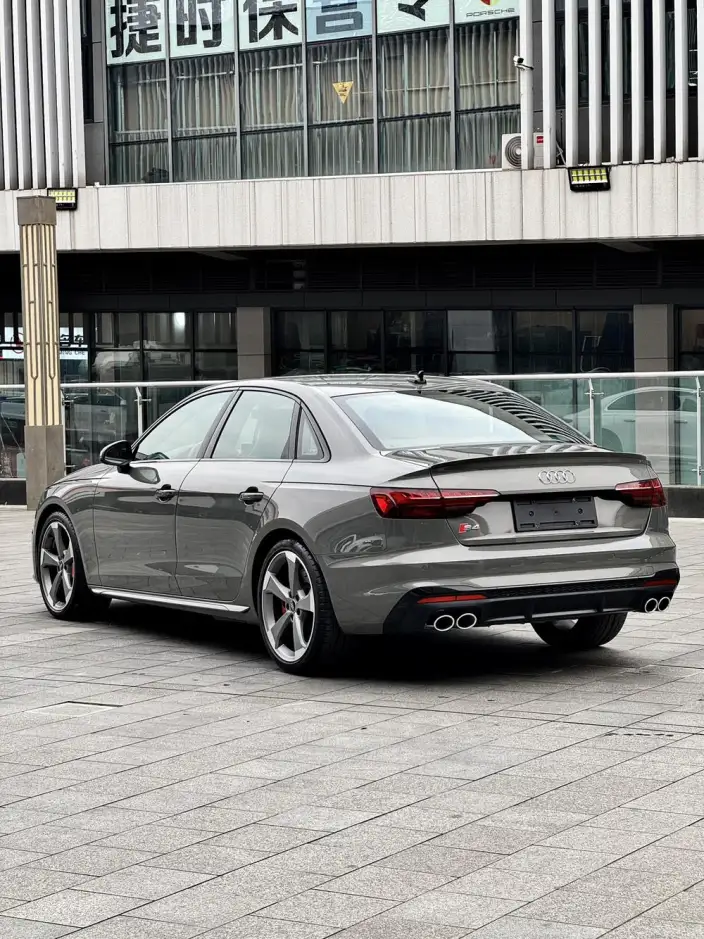 Audi S4 2024 Model Limousine 3.0TFSI