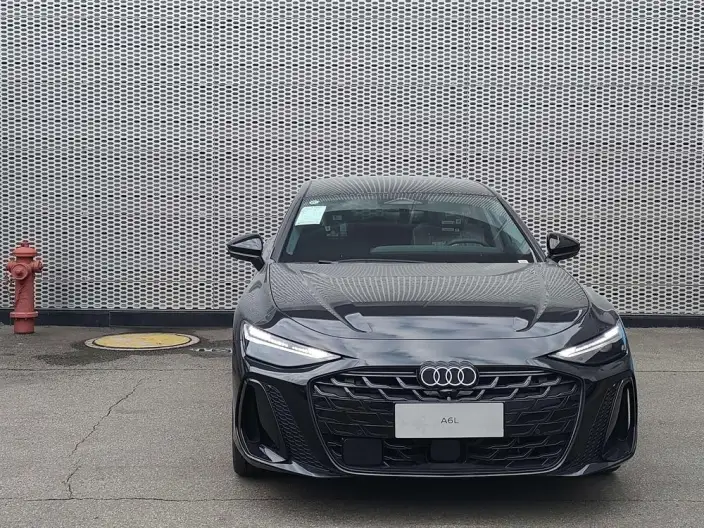Audi A6L 2026 Model 2.0T Exclusive Model