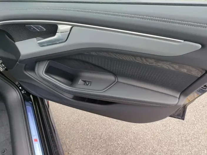Audi A6L 2026 Model 2.0T Exclusive Model – фото 9