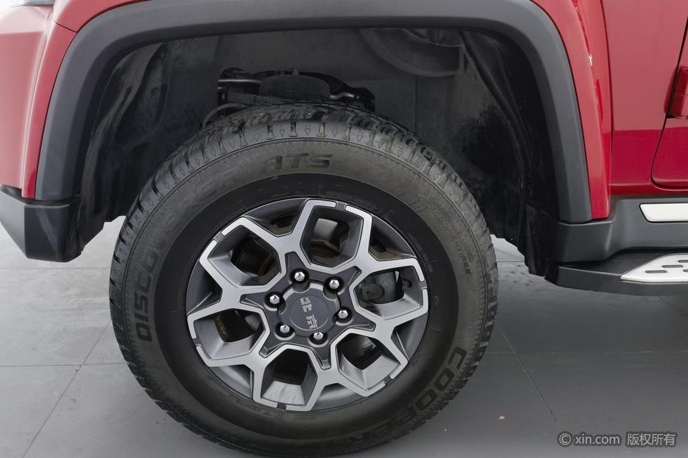 BAIC BJ40 2020 2.0T Automatic 4WD Tribute 2020 Edition Rogue – фото 9