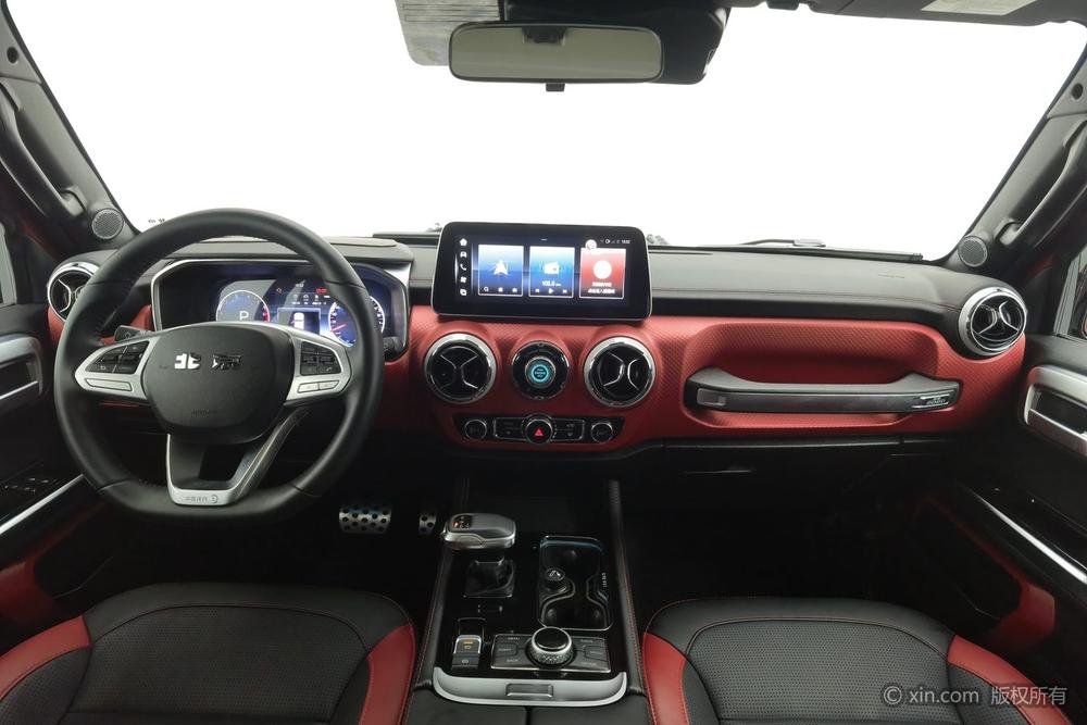 BAIC BJ40 2020 2.0T Automatic 4WD Tribute 2020 Edition Rogue – фото 11