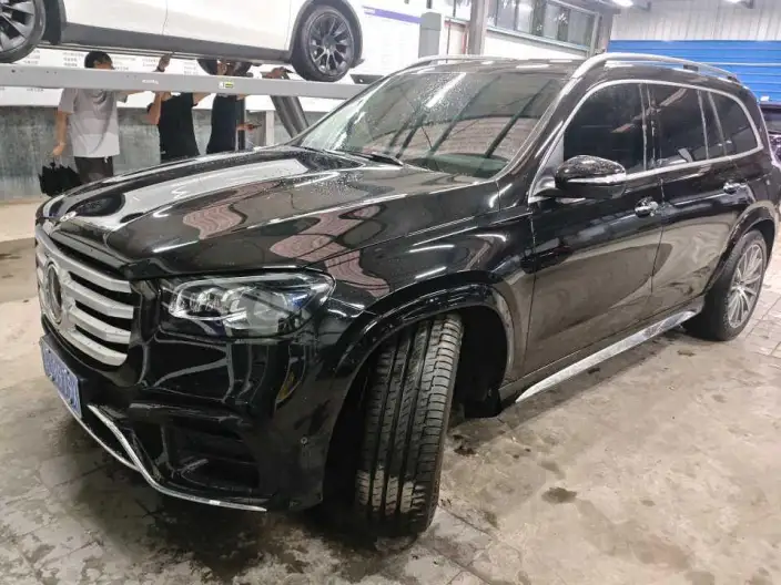 Mercedes-Benz GLS 2024 Model GLS 450 4MATIC Luxury Model – фото 1