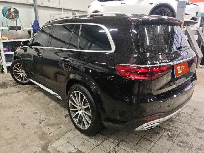 Mercedes-Benz GLS 2024 Model GLS 450 4MATIC Luxury Model – фото 3