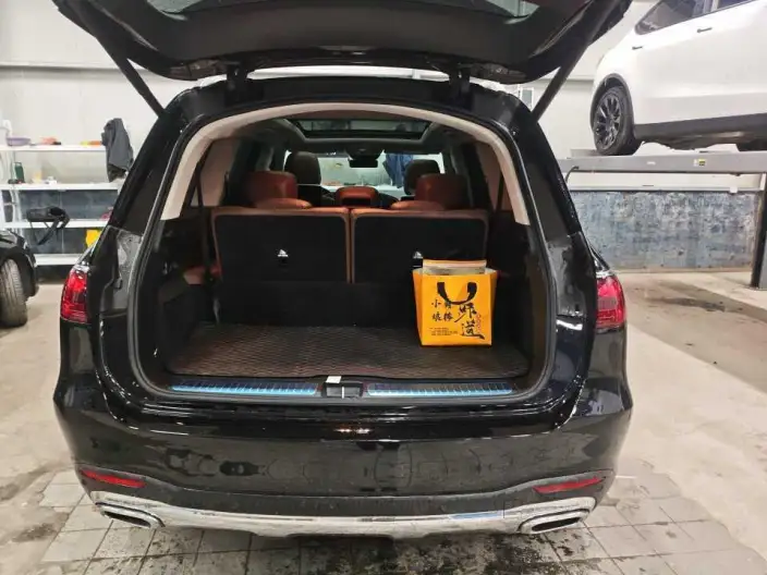 Mercedes-Benz GLS 2024 Model GLS 450 4MATIC Luxury Model – фото 9