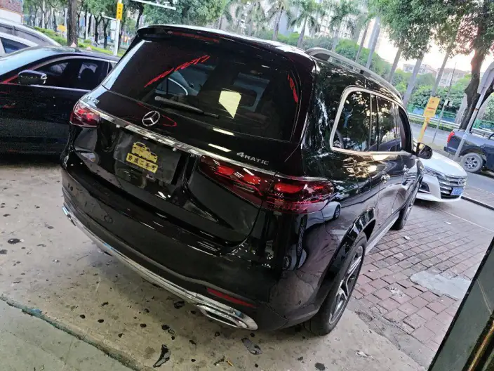 Mercedes-Benz GLS 2025 Model GLS 450 4MATIC Fashion Model – фото 4
